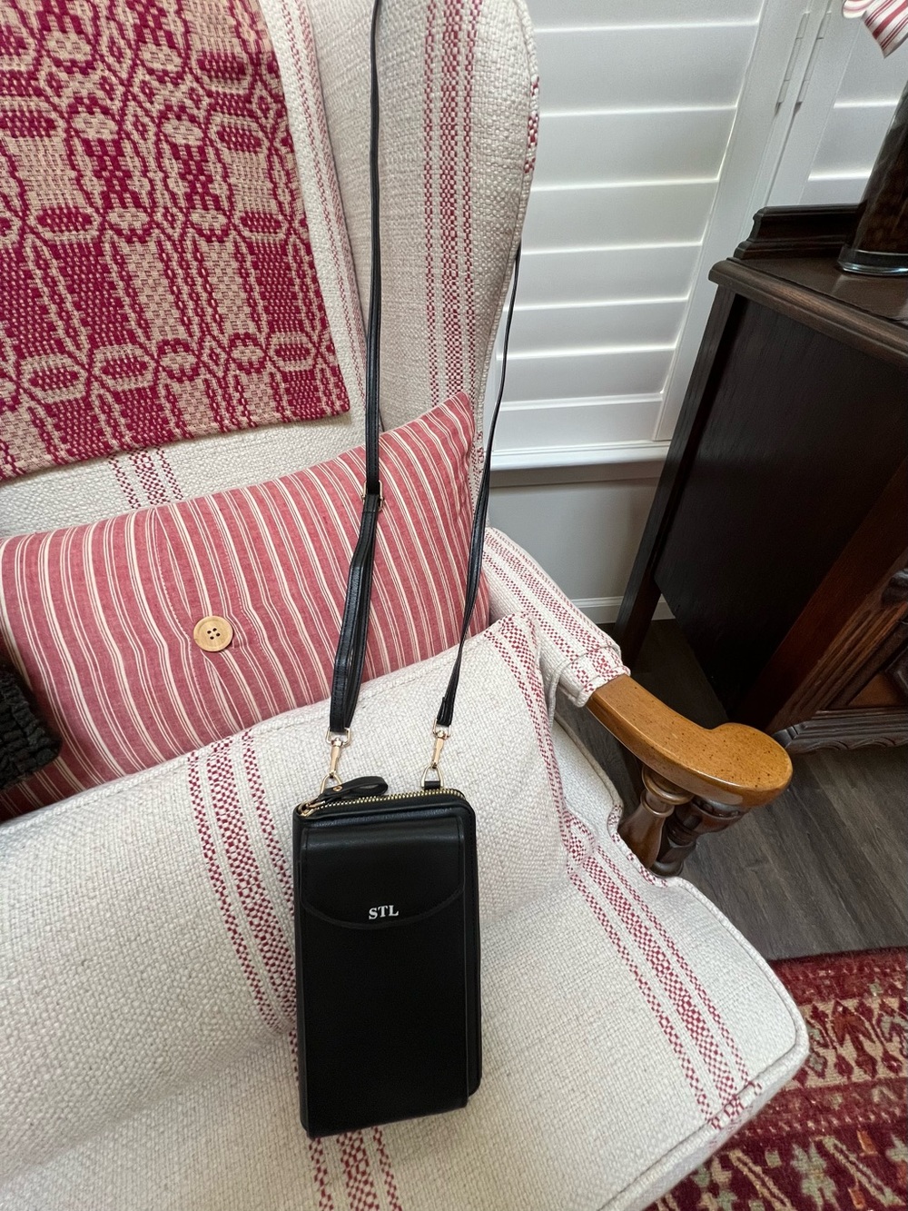 STL Black Crossbody Phone Bag